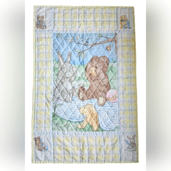 Vintage Baby Blanket Crib Quilt Bunny, Bear and Puppy Handmade Embroided - Picture 1 of 8